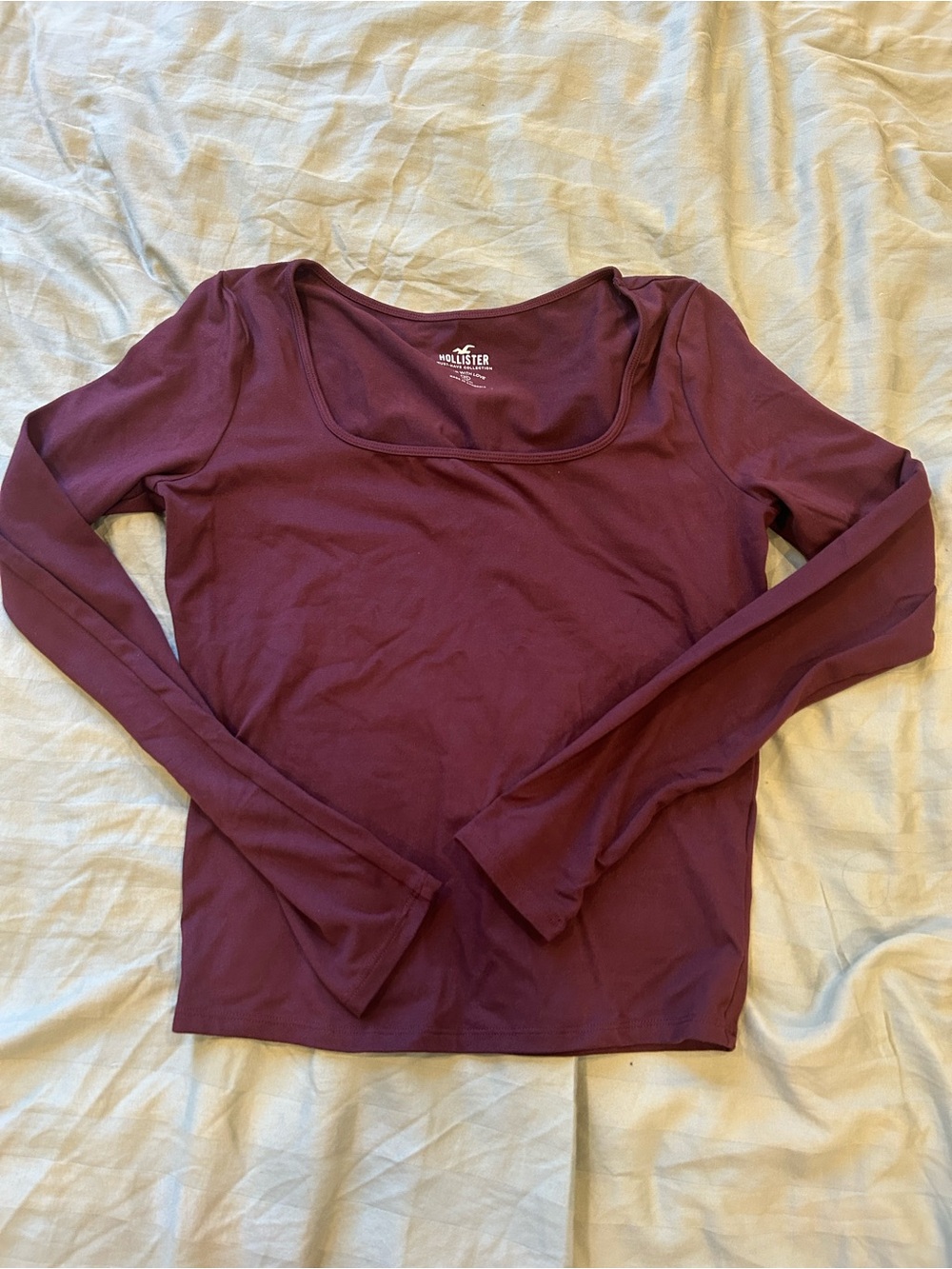 Hollister Long-Sleeve Square-Neck Top Burgundy